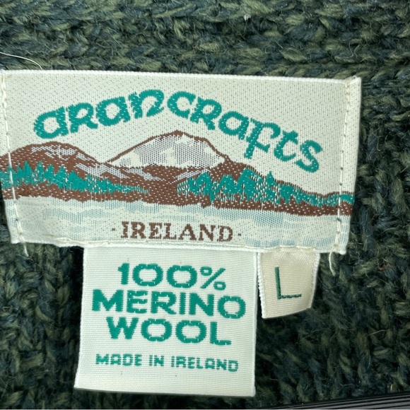Aran Crafts Cardigan sweater Ireland 100% merino wool L c157 - Picture 3 of 6
